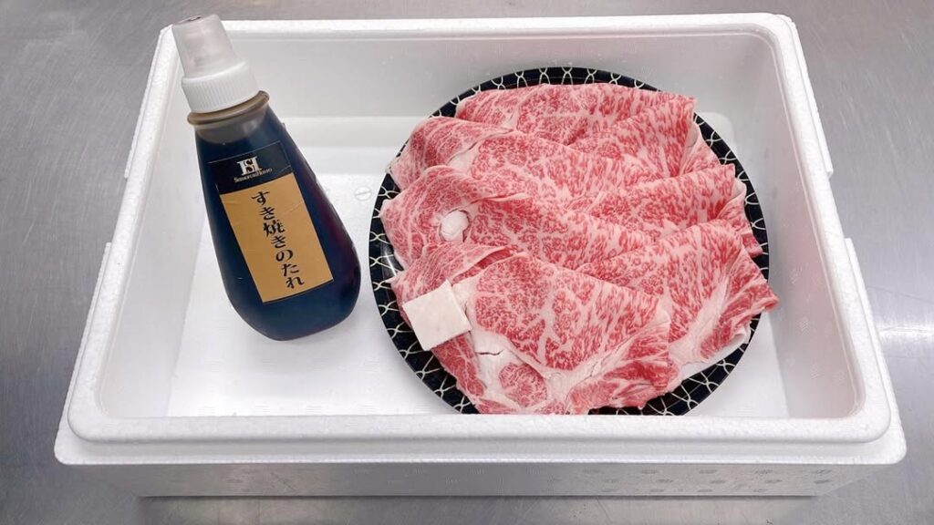 松阪牛すき焼き（ロース）500g皿盛り（タレ付き）6,912円（税込）冷凍便ギフトにおすすめです！
