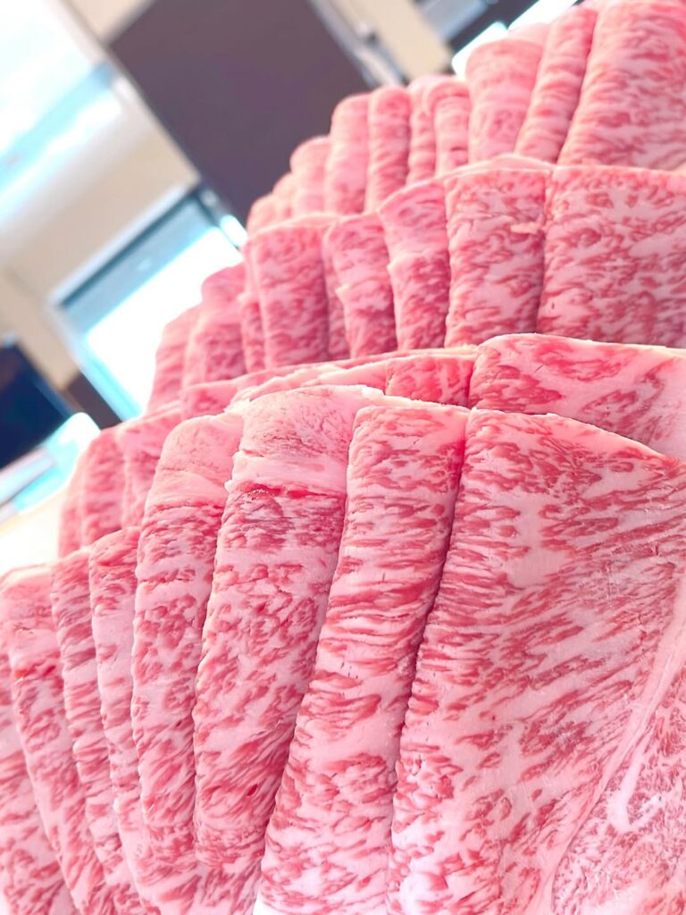 日本一安い⁈松阪牛ロース焼肉が100g1,296円（税込）