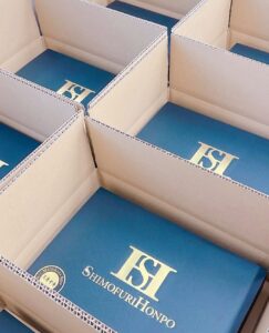 大切な方へ、本物の松阪牛を。松阪牛の里オーシャンファームの松阪牛はオレイン酸 平均56％と品質の高さがわかります。とろける口溶け、甘く上品な脂。特別な贈り物に選ばれています。記憶に残る贈り物 (2)