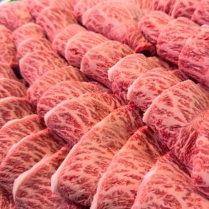 国産牛焼肉ミスジでてます。さっと焼くだけで、とろけるような食感と濃厚な旨味を楽しめます。国産牛焼肉特選ミスジg-756円（税込）#国産牛ミスジ#霜ふり本舗#ドリームオーシャン#オーシャンファ