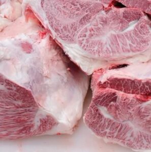 松阪牛の本場、三重県松阪市から全国各地へお届け