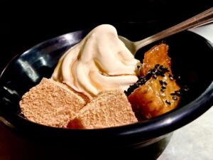ソフトクリームが美味しい高評価の近くのお店!機械5台で食べ放題🍦✨