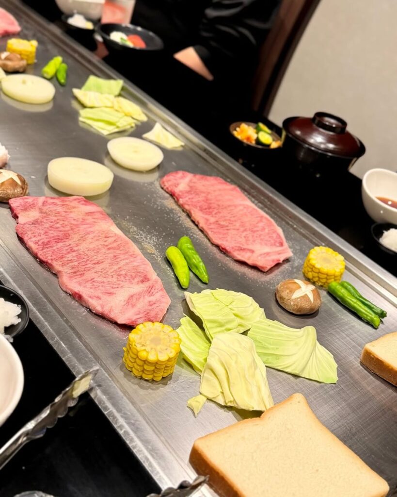 松阪牛サーロインステーキコース🥩150g5,500円(税込)200g6,600円(税込) 特別な日は、大切な人と過ごす最高峰のひとときへ🪄記念日やご褒美ディナーにぜひ🎁✨#三重県おすす