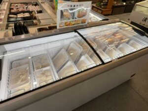 松阪農業公園ベルファーム内「匠の館」で霜ふり本舗の冷凍お惣菜を販売中