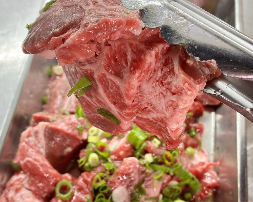 夏はねぎ塩カルビ!焼肉やねぎ塩丼はスタミナ回復にもおすすめ✨