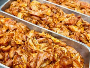 松阪人が大好きなソウルフード✨味噌だれが美味しい「鳥焼き」
